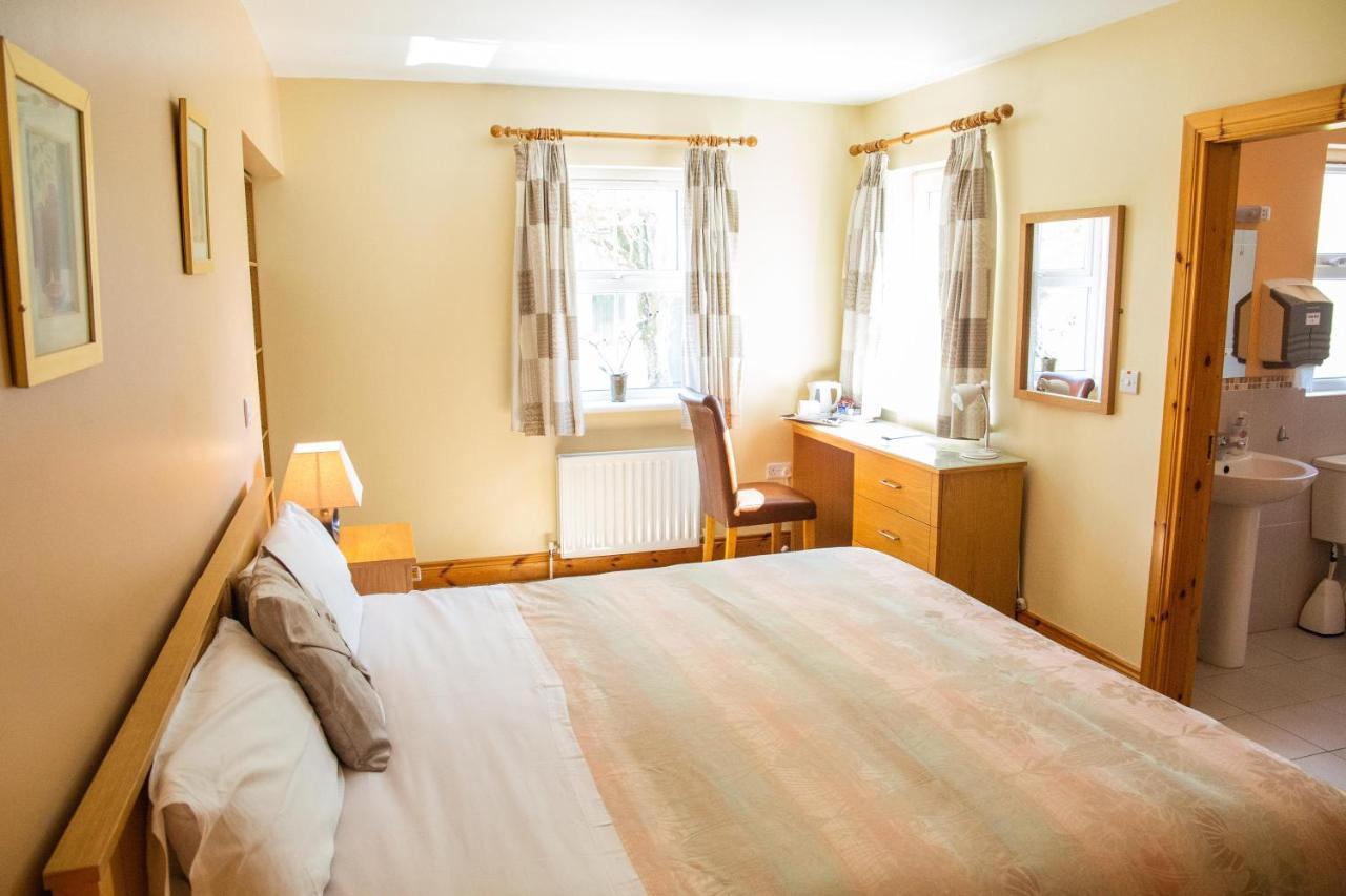 โกรอาร์ตี เฮาส์ แอนด์ แมเนอร์ Hotel Londonderry ภายนอก รูปภาพ