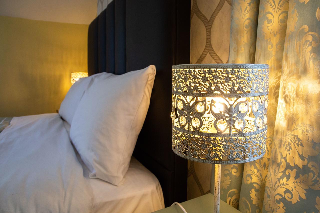 โกรอาร์ตี เฮาส์ แอนด์ แมเนอร์ Hotel Londonderry ภายนอก รูปภาพ