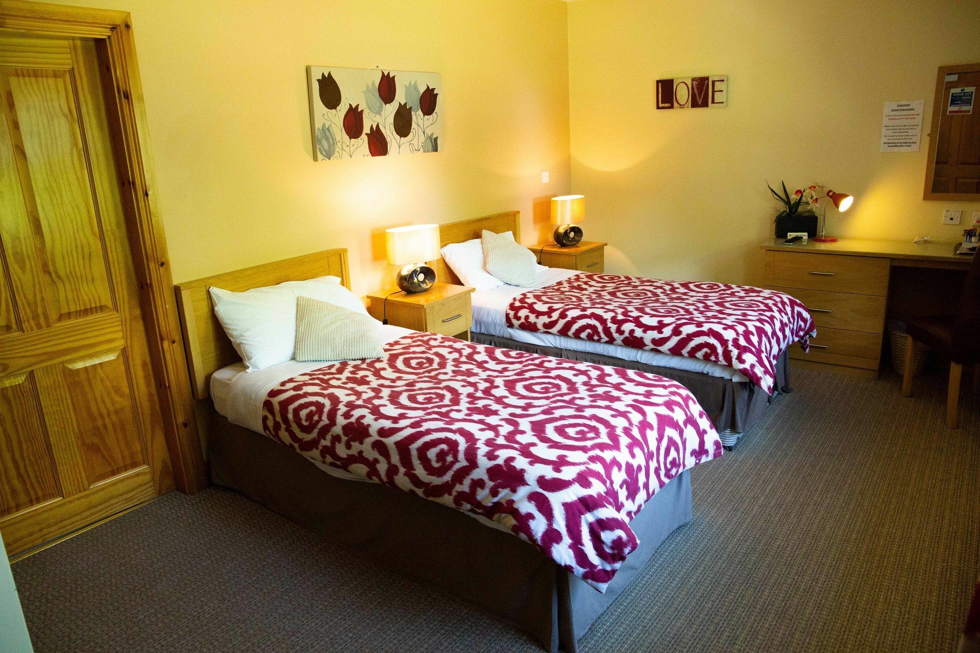 โกรอาร์ตี เฮาส์ แอนด์ แมเนอร์ Hotel Londonderry ภายนอก รูปภาพ