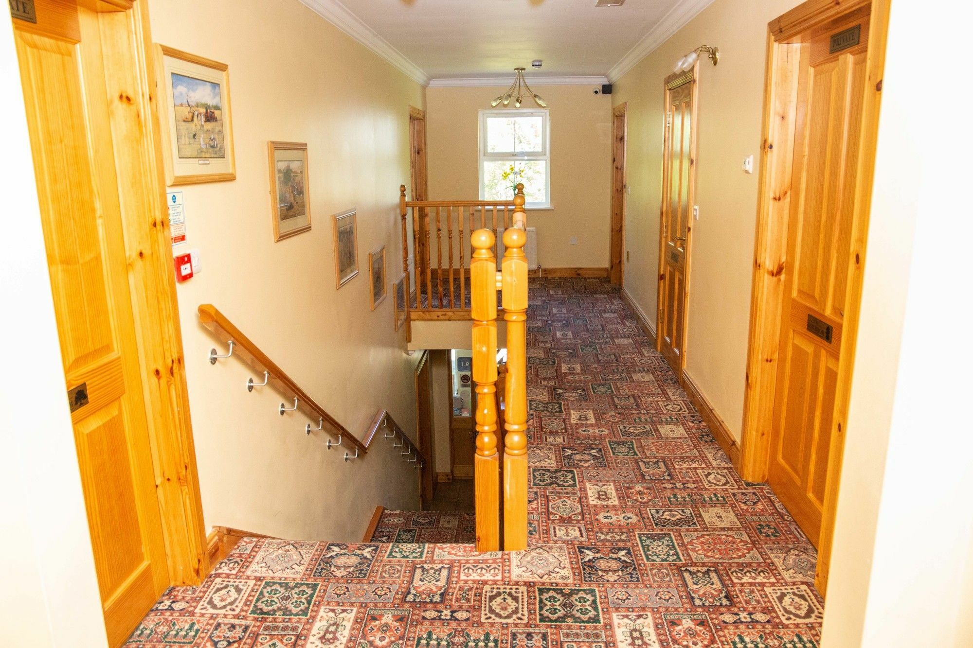 โกรอาร์ตี เฮาส์ แอนด์ แมเนอร์ Hotel Londonderry ภายนอก รูปภาพ