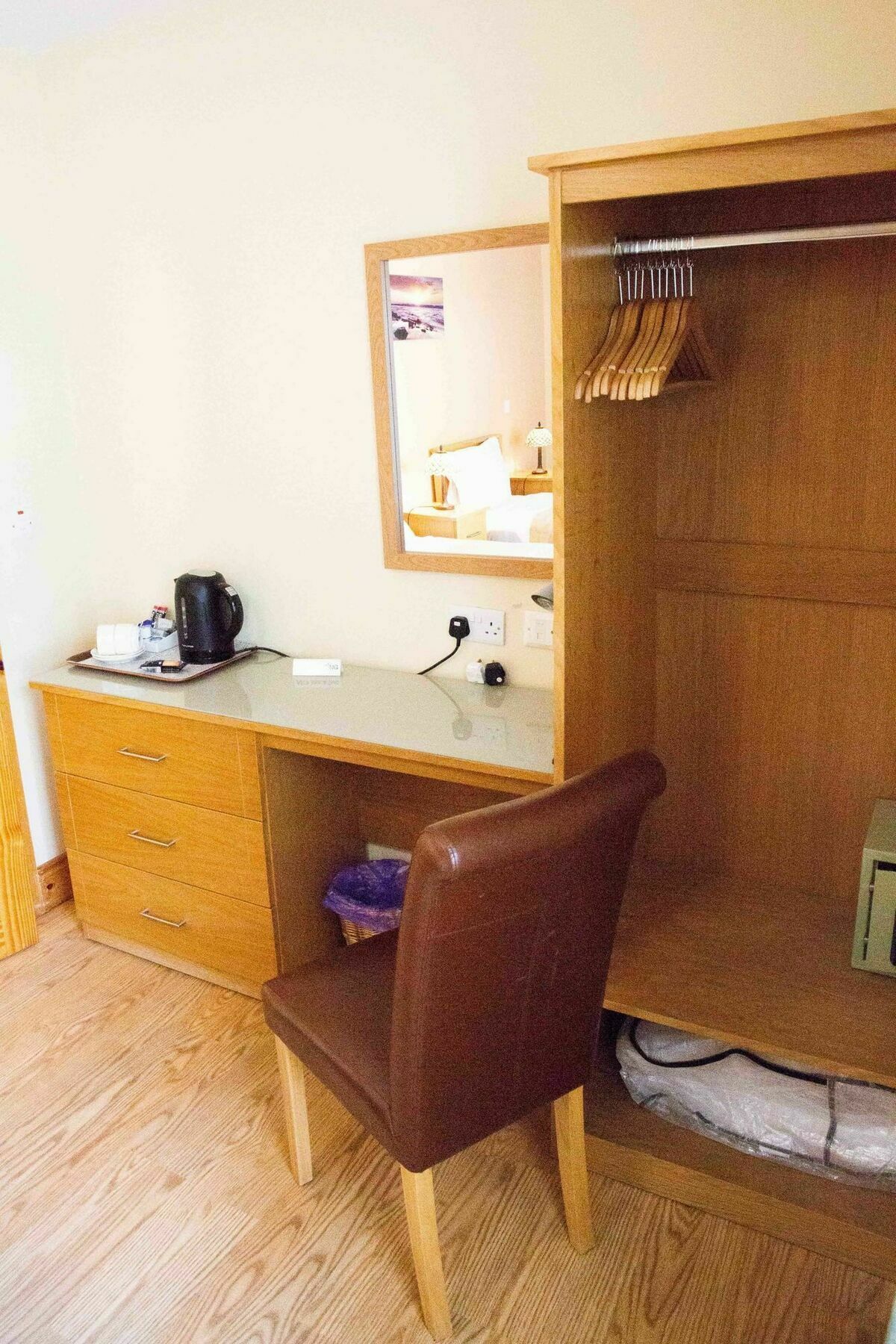 โกรอาร์ตี เฮาส์ แอนด์ แมเนอร์ Hotel Londonderry ภายนอก รูปภาพ